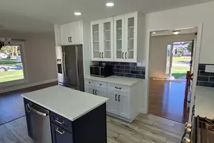 1586 Marshall Dr, Des Plaines, IL 60018 - Photo 8