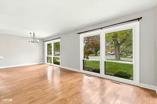 851 Long Rd, Glenview, IL 60025 - Photo 16