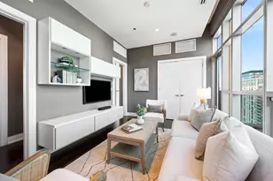 110 W Superior St, Chicago, IL 60654 - Photo 28