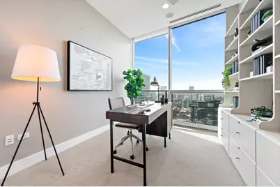 110 W Superior Street #2603, Chicago, IL 60654 - Photo 18