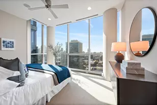 110 W Superior St, Chicago, IL 60654 - Photo 22