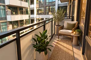 650 W Wayman St, Chicago, IL 60661 - Photo 8