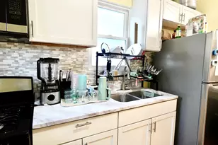 5830 W Rice St, Chicago, IL 60651 - Photo 8