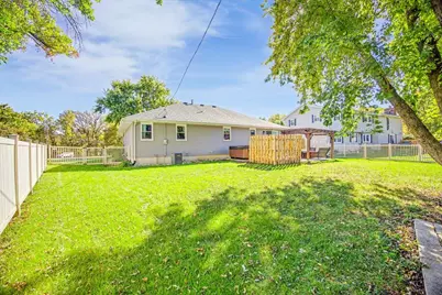 18 W Circle Drive, Streator, IL 61364 - Photo 32