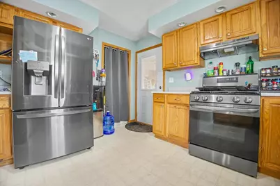 18 W Circle Drive, Streator, IL 61364 - Photo 8