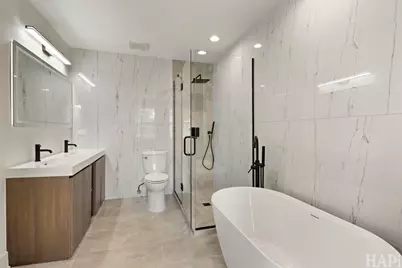 62 E Fox Hill Drive, Buffalo Grove, IL 60089 - Photo 18