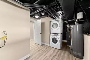 [Address not provided], Hazel Crest, IL 60429 - Photo 20