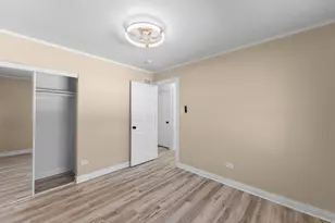 [Address not provided], Hazel Crest, IL 60429 - Photo 16