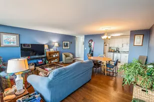 400 E Randolph St, Chicago, IL 60601 - Photo 8