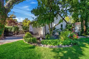 812 Courtland Ave, Park Ridge, IL 60068 - Photo 32