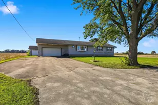 11624 W State Route 17, Bonfield, IL 60913 - Photo 1