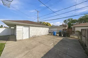 5313 S Tripp Ave, Chicago, IL 60632 - Photo 36