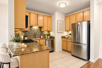 125 S Jefferson Street #2408, Chicago, IL 60661 - Photo 2