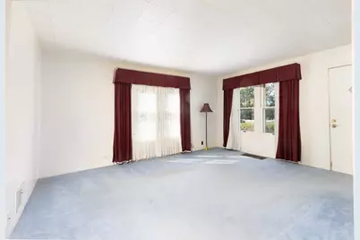 2225 Lagoon Drive, Fox River Grove, IL 60021 - Photo 6