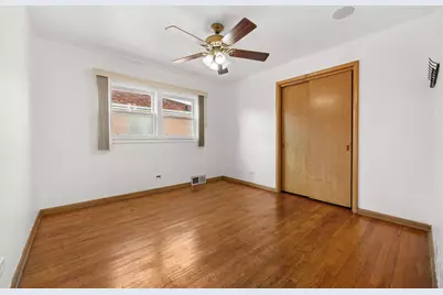 11313 S Sawyer Avenue, Chicago, IL 60655 - Photo 14