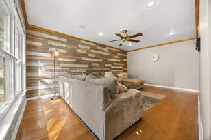 11313 S Sawyer Ave, Chicago, IL 60655 - Photo 8