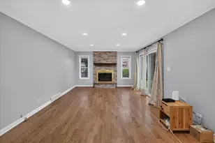 857 W Lanark Ln, Palatine, IL 60067 - Photo 16