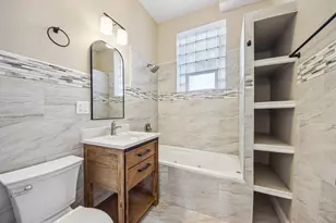 656 E Bowen Ave, Chicago, IL 60653 - Photo 38