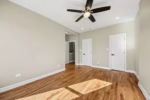 656 E Bowen Ave, Chicago, IL 60653 - Photo 30