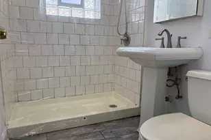 5700 W Montrose Ave, Chicago, IL 60634 - Photo 12