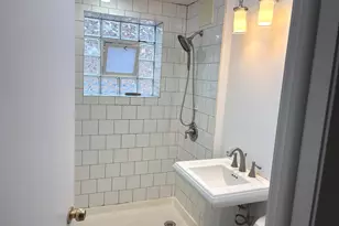5700 W Montrose Ave, Chicago, IL 60634 - Photo 26