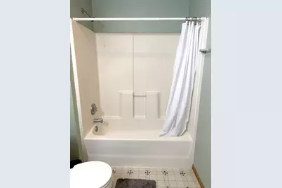 350 Cunat Boulevard #2B, Richmond, IL 60071 - Photo 16