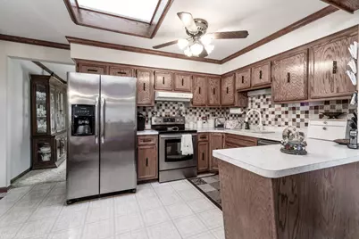 6426 W 84th Place, Burbank, IL 60459 - Photo 6