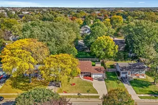 641 Nottingham Ln, Crystal Lake, IL 60014 - Photo 34