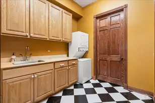 3914 W 51st St, Chicago, IL 60632 - Photo 12