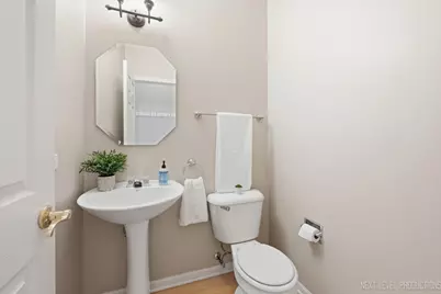 237 Nicole Drive #C, South Elgin, IL 60177 - Photo 12