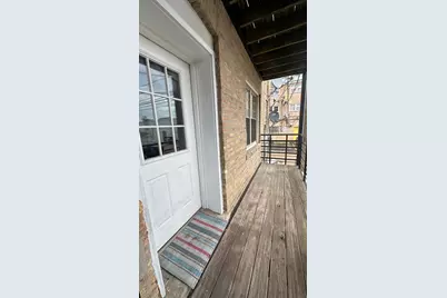2819 W Rosemont Avenue #1, Chicago, IL 60659 - Photo 10