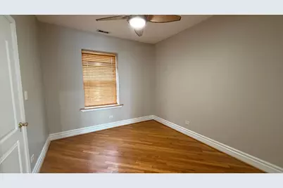 2819 W Rosemont Avenue #1, Chicago, IL 60659 - Photo 6