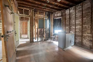 9412 S Elizabeth St, Chicago, IL 60620 - Photo 6