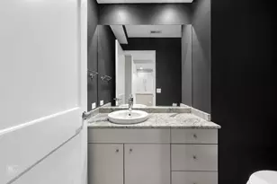 433 N Wells St, Chicago, IL 60654 - Photo 16