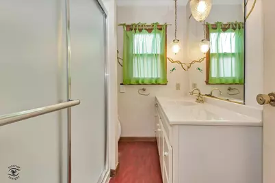 240 E Genessee Street, Leland, IL 60531 - Photo 14