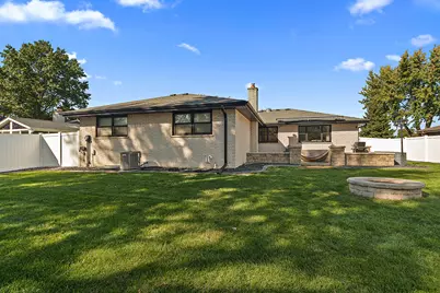 7919 Palm Court, Orland Park, IL 60462 - Photo 32