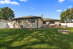 7919 Palm Ct, Orland Park, IL 60462 - Photo 32
