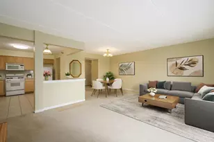 7071 W Touhy Ave, Niles, IL 60714 - Photo 14