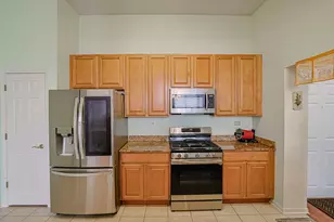 1739 Tudor Ln, Northbrook, IL 60062 - Photo 8