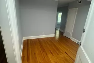 7331 N Honore St, Chicago, IL 60626 - Photo 10