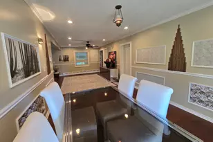 31111 N Oplaine Rd, Green Oaks, IL 60048 - Photo 6