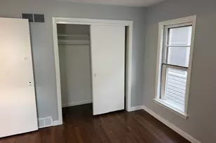 9438 S Champlain Ave, Chicago, IL 60619 - Photo 8