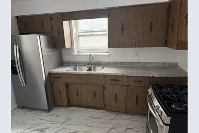 9438 S Champlain Avenue, Chicago, IL 60619 - Photo 6