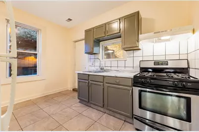 2227 W 19th Street #COACH, Chicago, IL 60608 - Photo 6