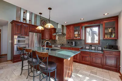 29W601 Waynewood Drive, West Chicago, IL 60185 - Photo 4