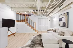331 S Peoria St, Chicago, IL 60607 - Photo 10