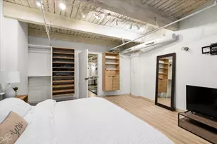 331 S Peoria St, Chicago, IL 60607 - Photo 12