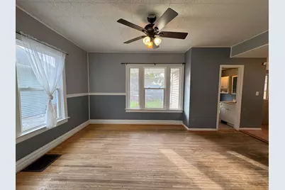 303 Davison Street, Joliet, IL 60433 - Photo 6