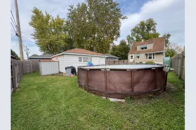 303 Davison Street, Joliet, IL 60433 - Photo 20