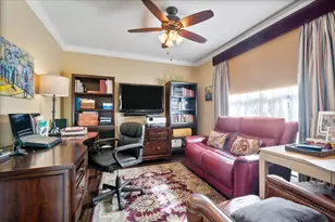 2715 W Morse Ave, Chicago, IL 60645 - Photo 16